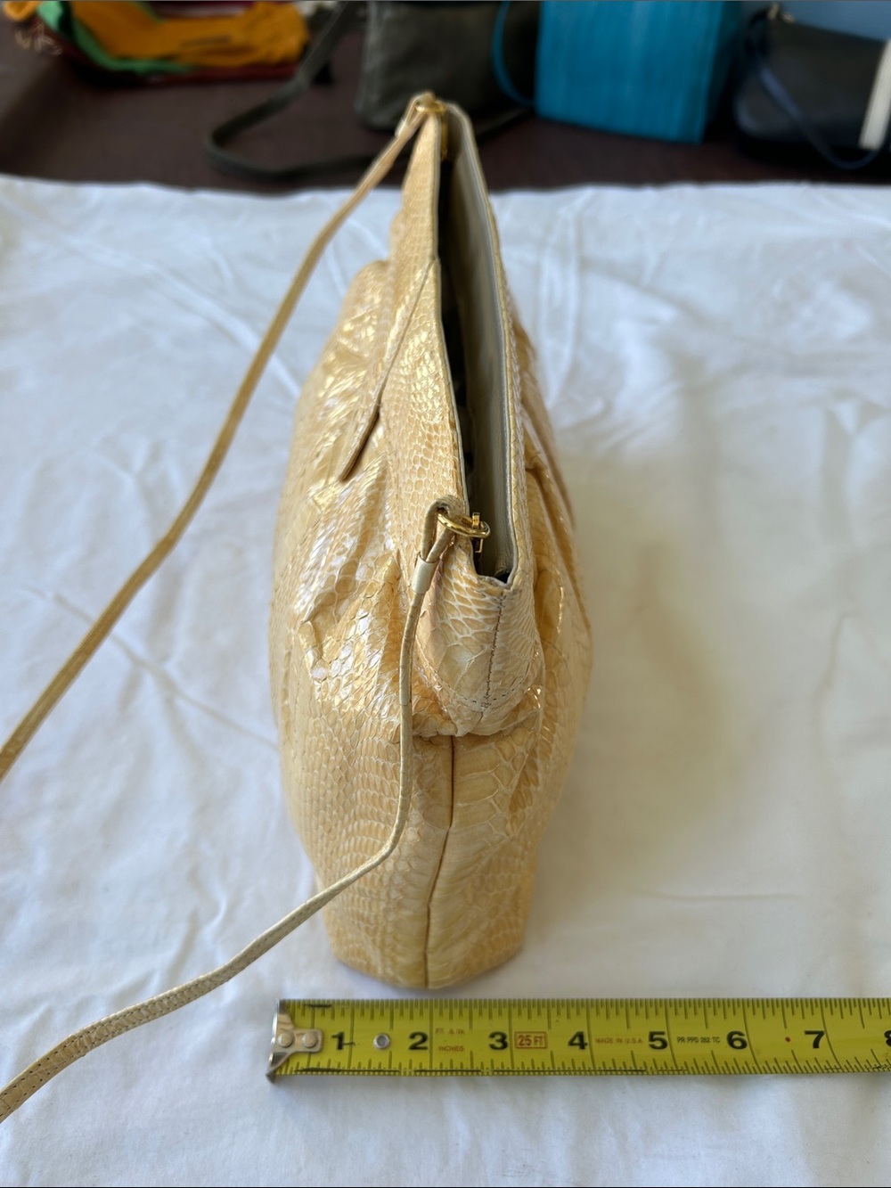 Mary Ann Rosenfeld - Textured Cream Python Shoulder Bag - Picture 7 of 11